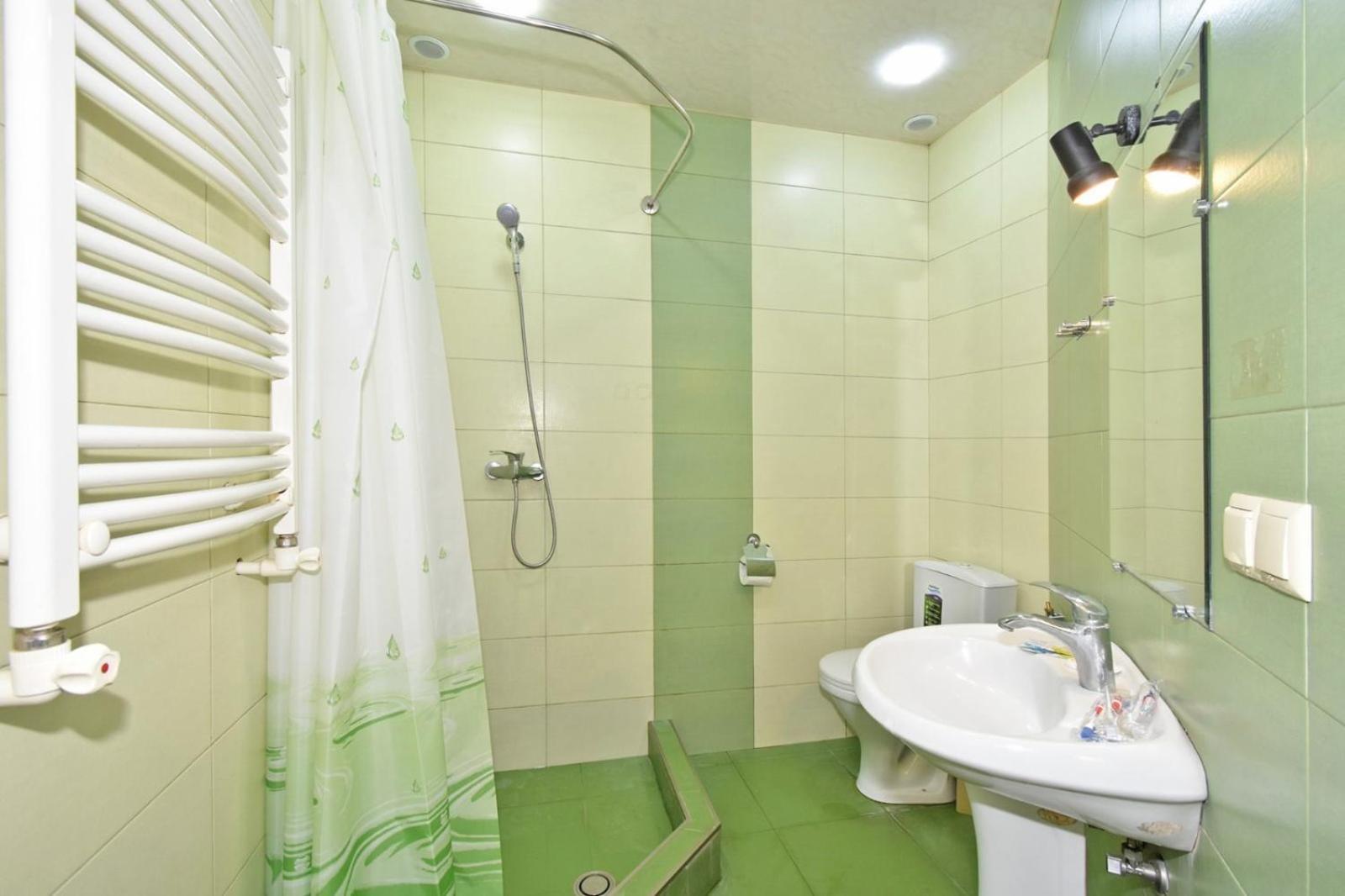 Rent Inn Yerevan On Chaykovski Street Esterno foto